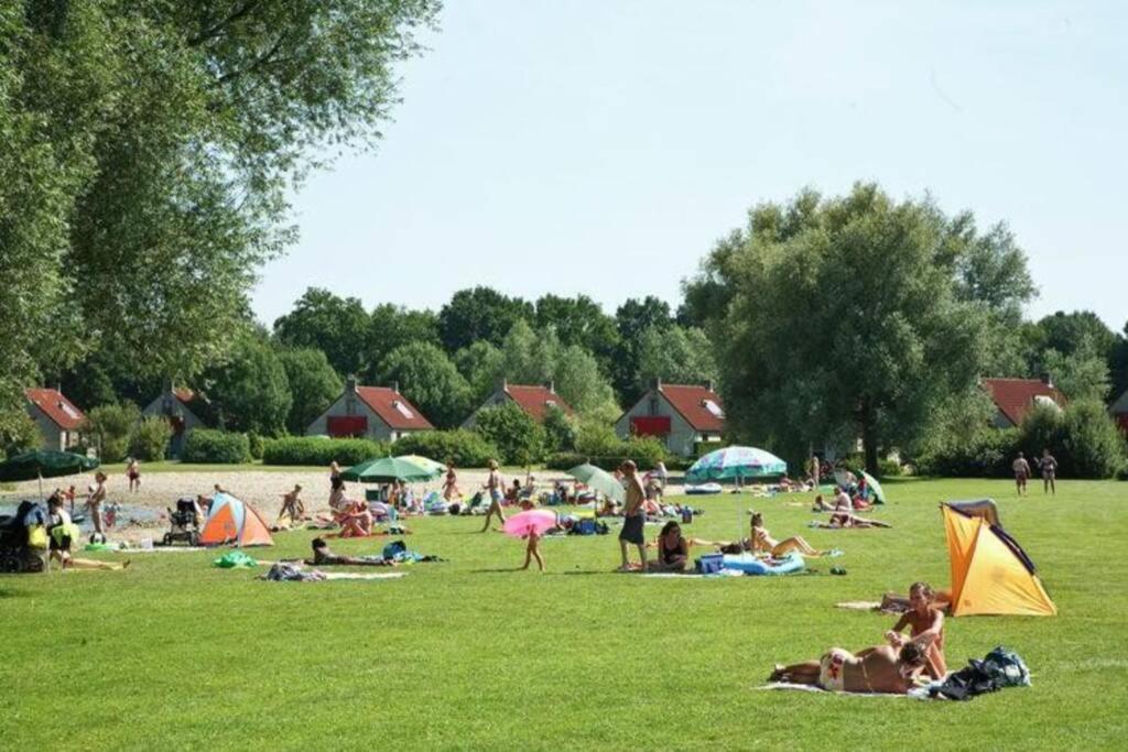 Gezellige Vakantiewoning Met Sauna In Ewijk Bij Nijmegen - Recreational Only No Workers Luaran gambar